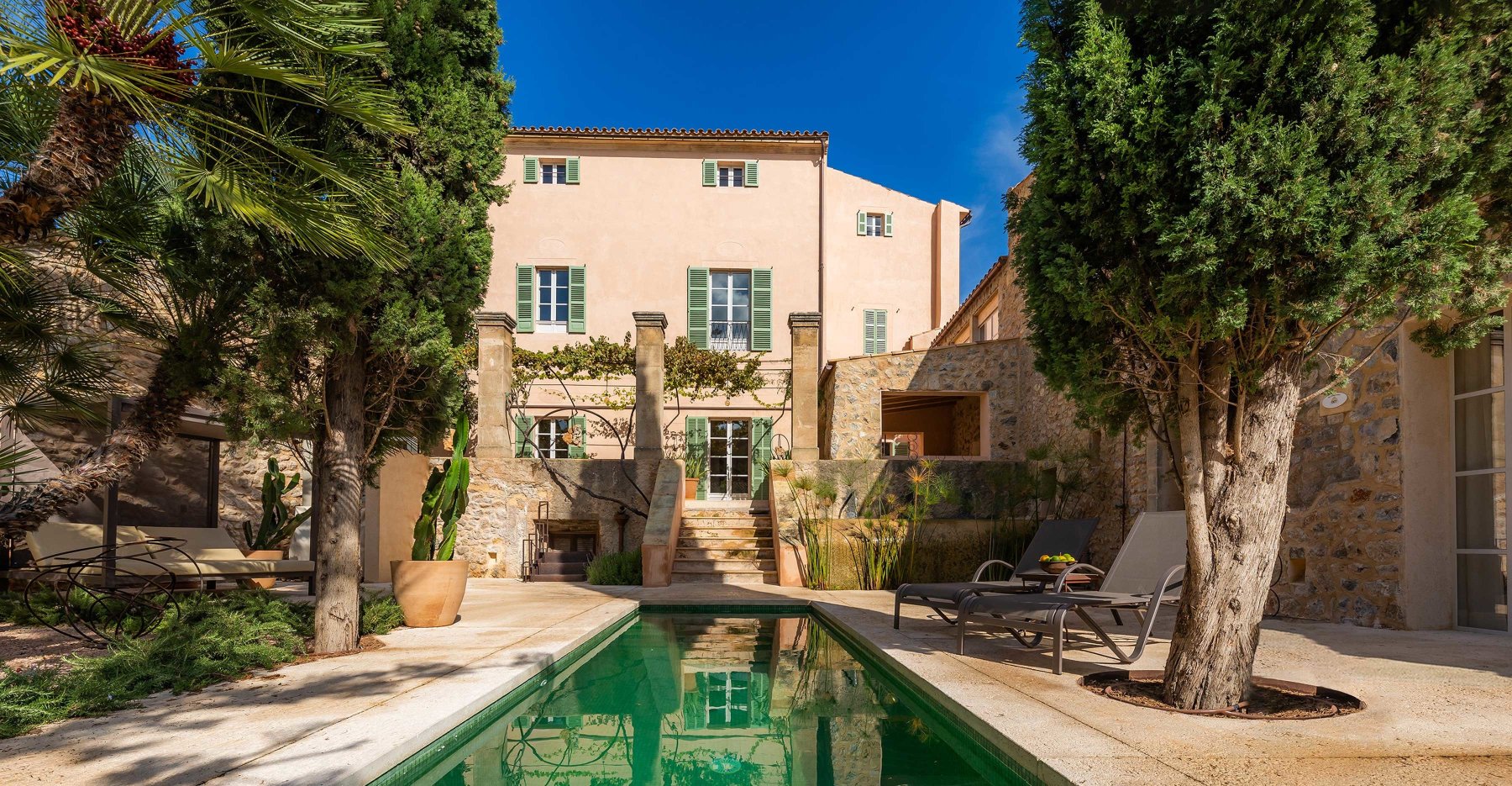 Yartan Boutique Hotel